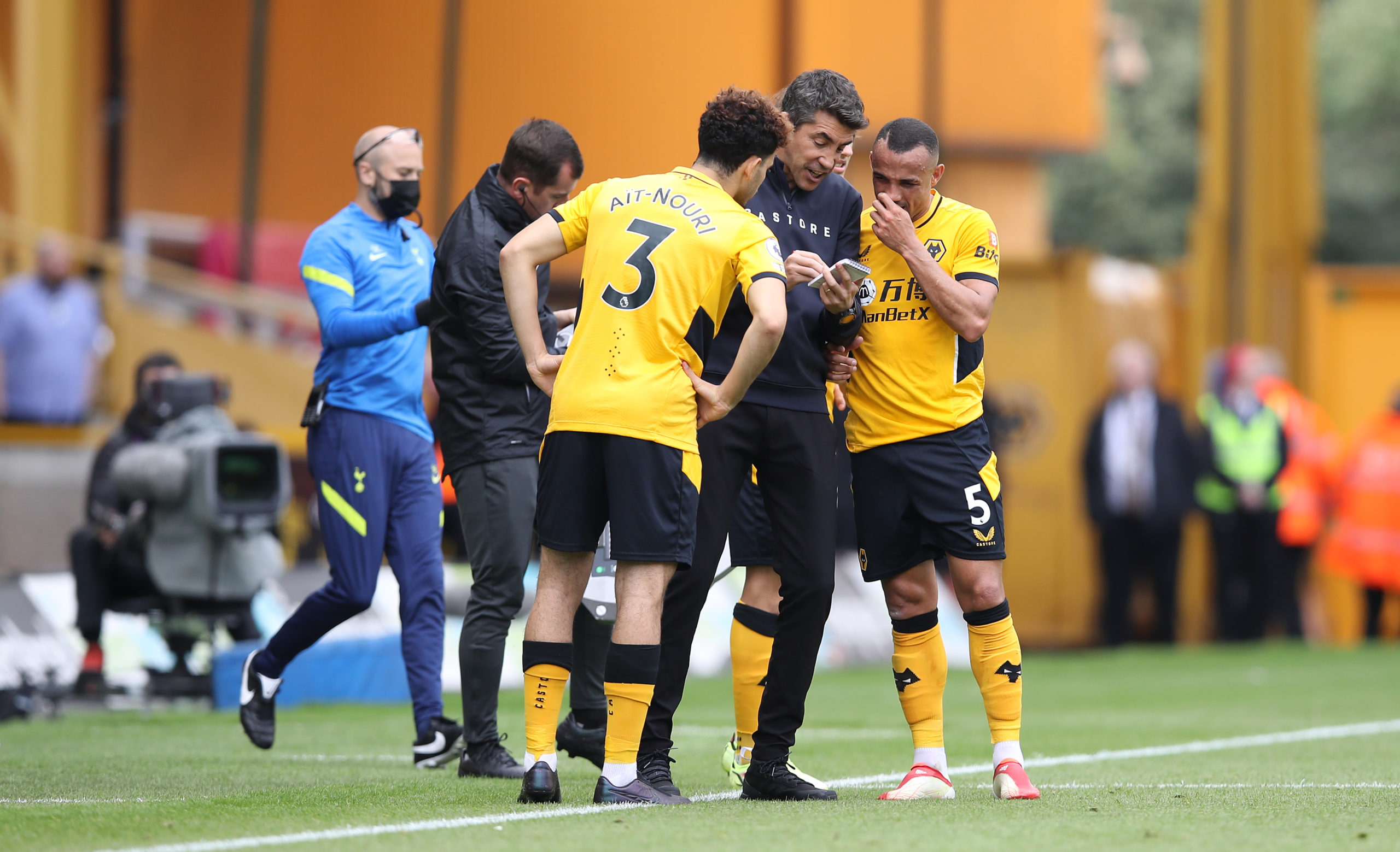Photo by Jack Thomas - WWFC/Wolves via Getty Images