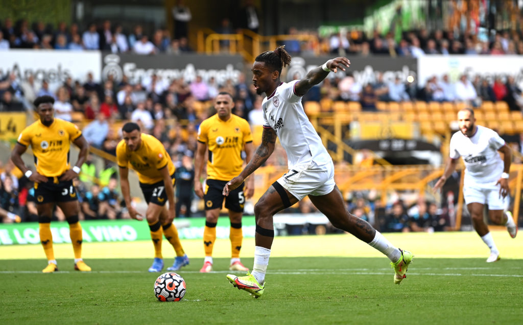 Wolverhampton Wanderers v Brentford - Premier League