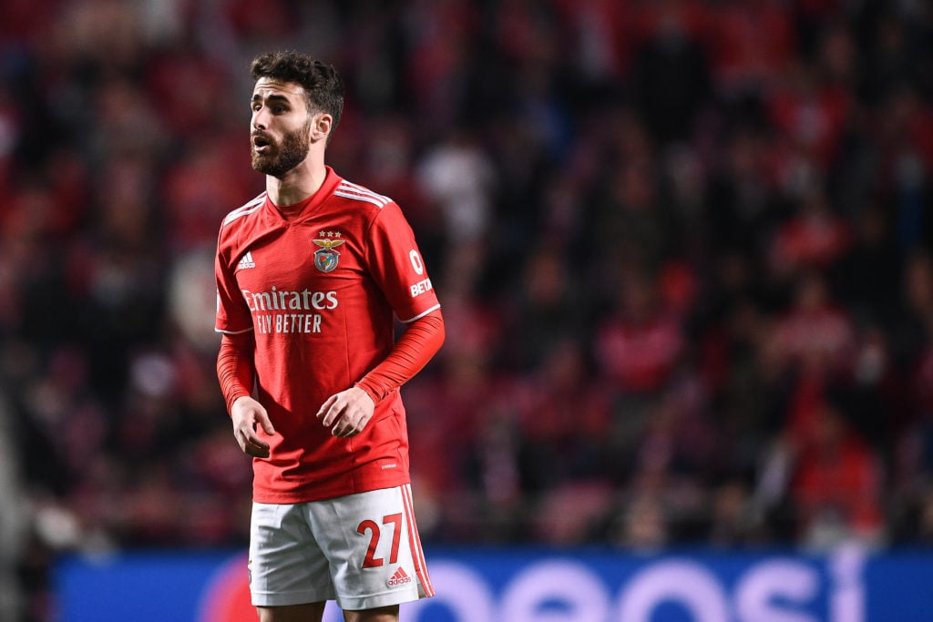 SL Benfica v AFC Ajax: Round Of Sixteen Leg One - UEFA Champions League