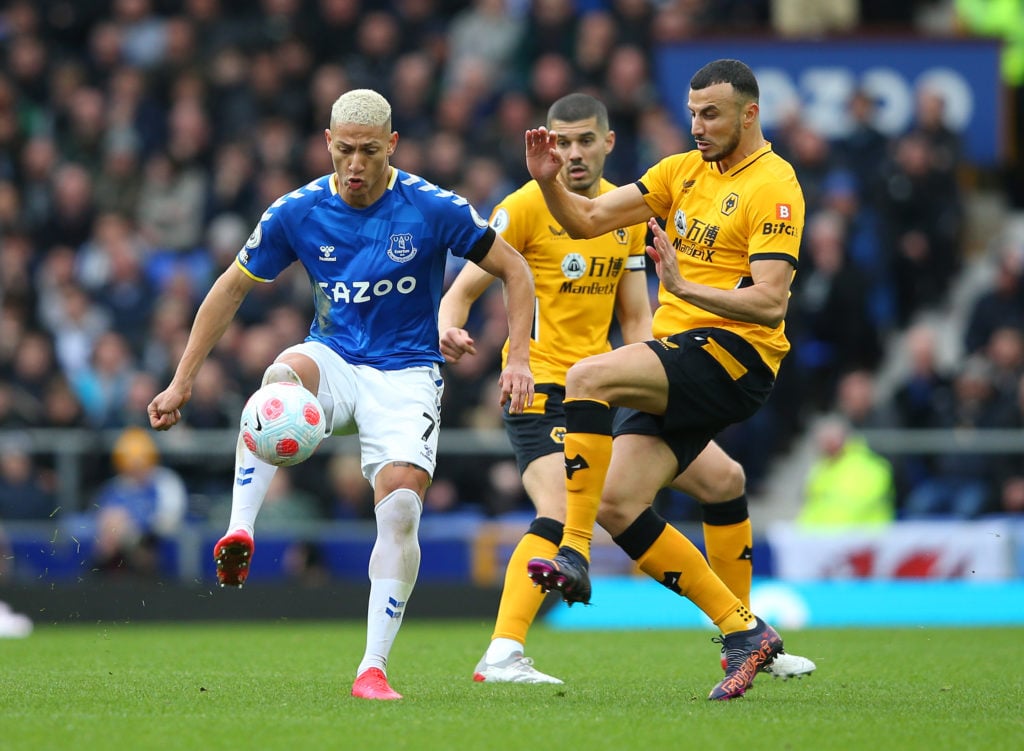 Everton v Wolverhampton Wanderers - Premier League