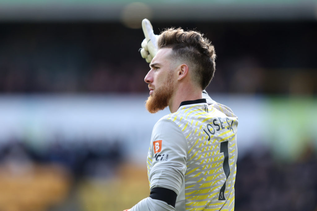 Wolverhampton Wanderers v Aston Villa - Premier League