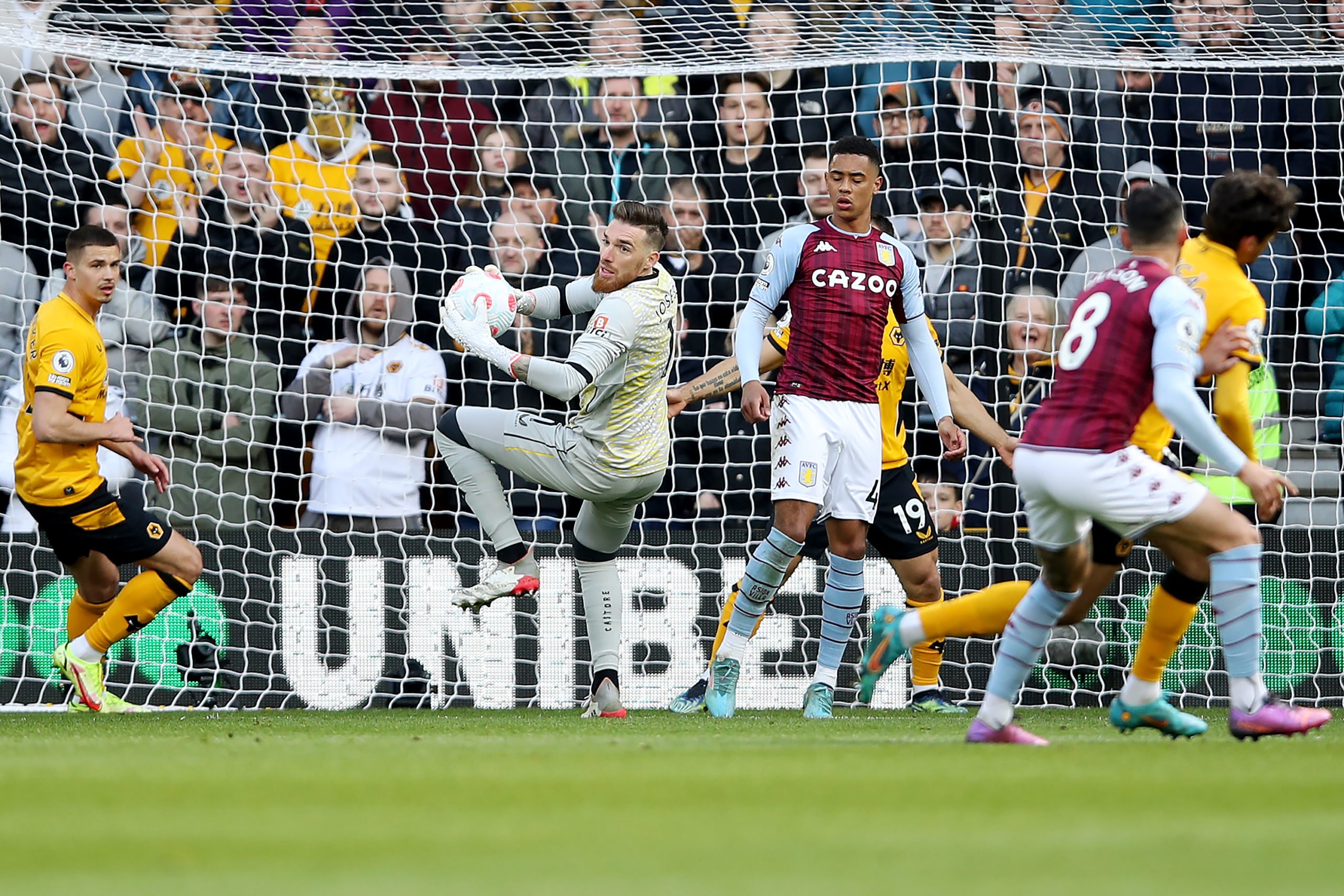 Photo by Jack Thomas - WWFC/Wolves via Getty Images