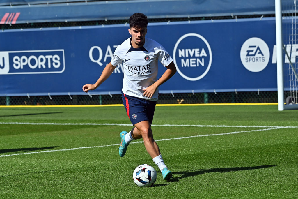 Paris Saint-Germain Training Sesion