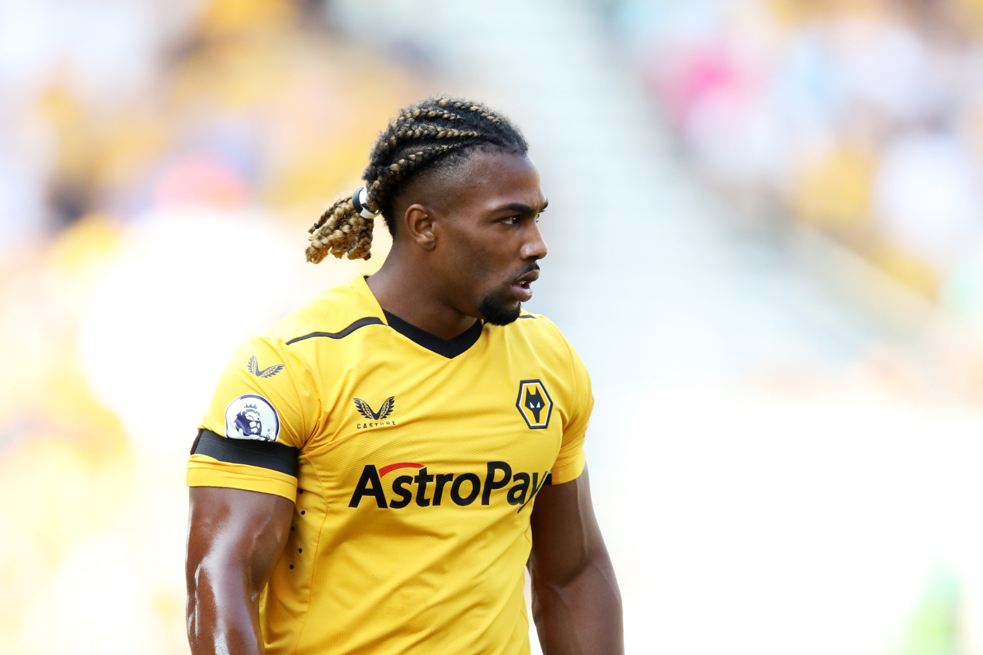 Wolverhampton Wanderers FC 　アダマ・トラオレ アダマ・トラオレ (1996年生のサッカー選手) - Wikipedia