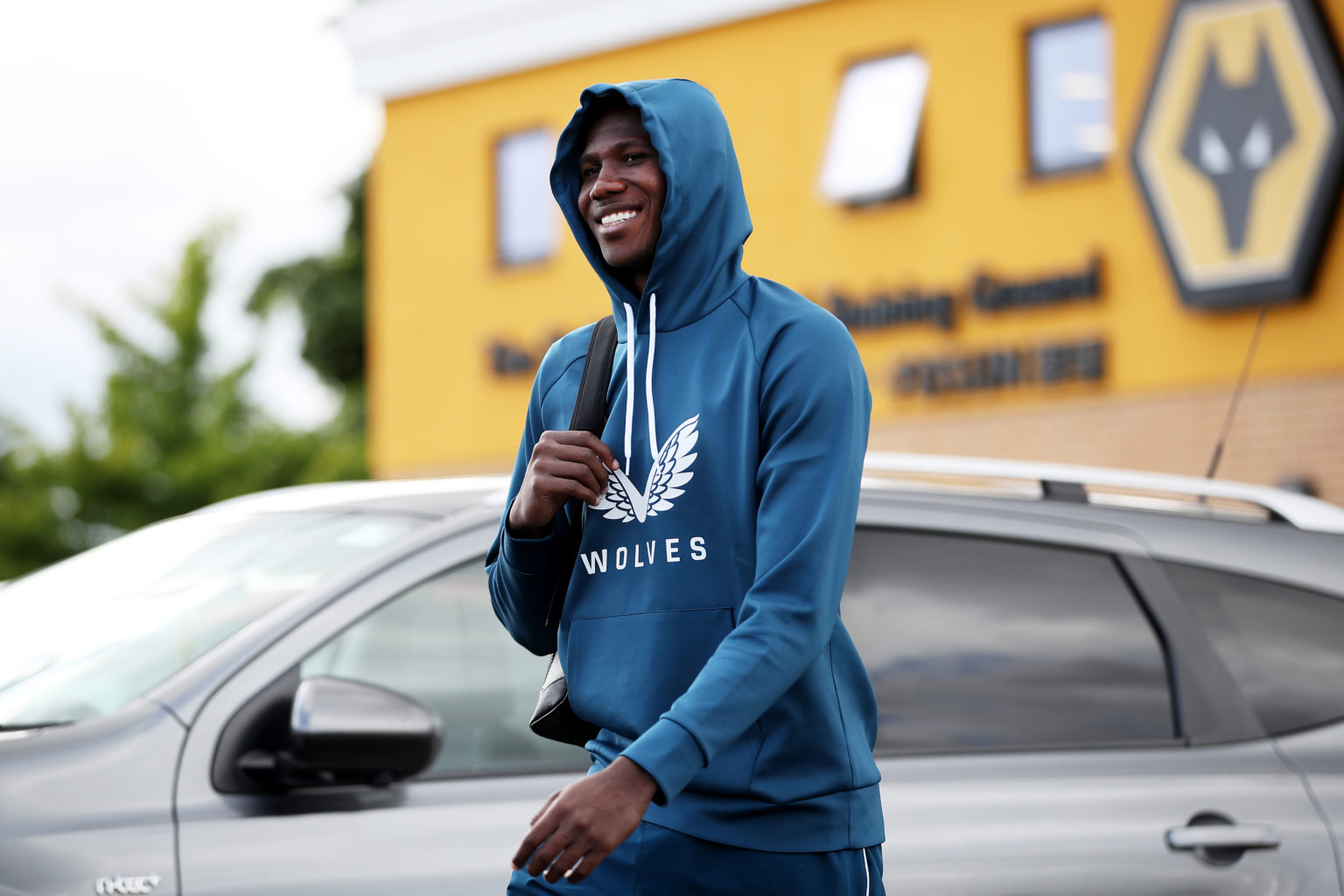 Transfer Deadline Day Troyes Looking To Sign Wolves Defender Yerson 