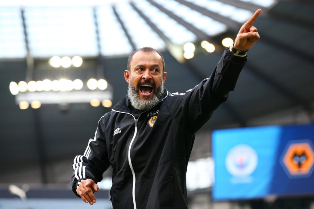 Nuno Espirito Santo pointing at the Etihad Stadium.