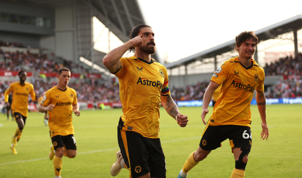 Brentford FC v Wolverhampton Wanderers - Premier League