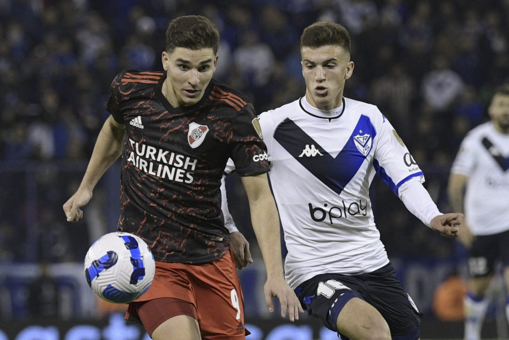FBL-LIBERTADORES-VELEZ-RIVER