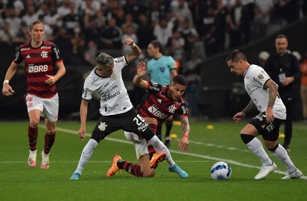 FBL-LIBERTADORES-CORINTHIANS-FLAMENGO