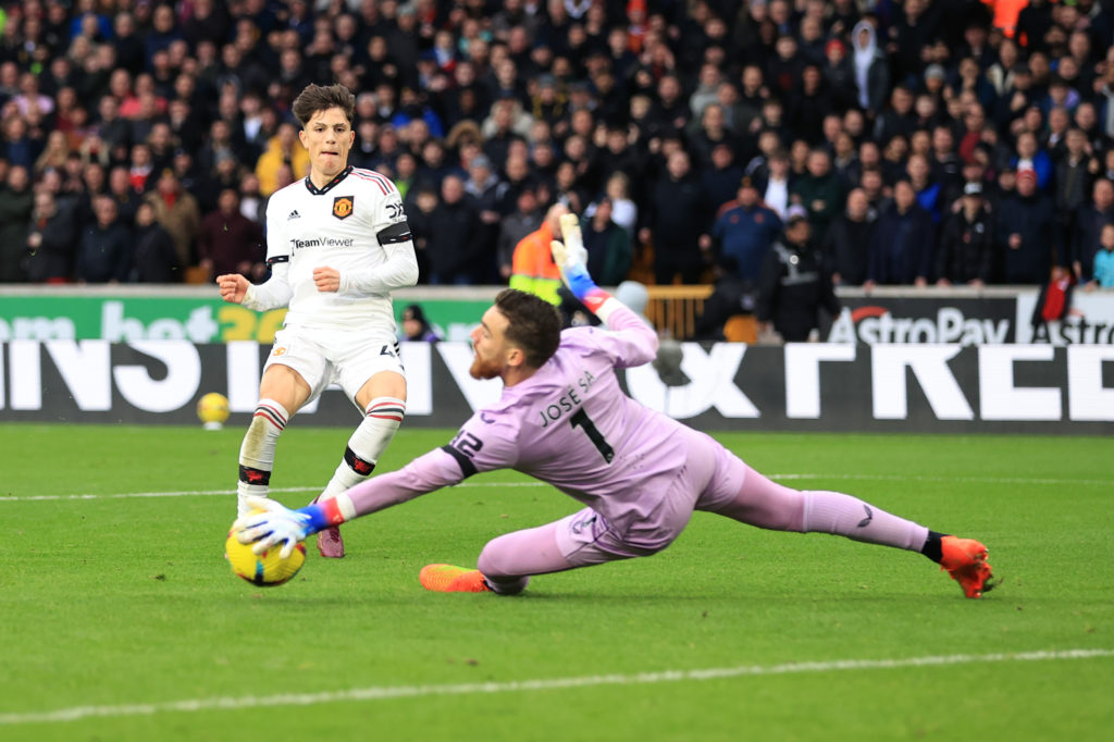 Wolverhampton Wanderers v Manchester United - Premier League
