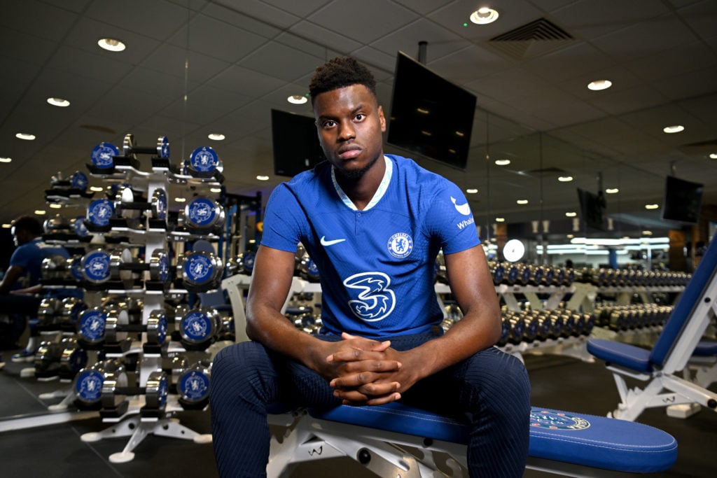 Chelsea Unveil New Signing Benoit Badiashile