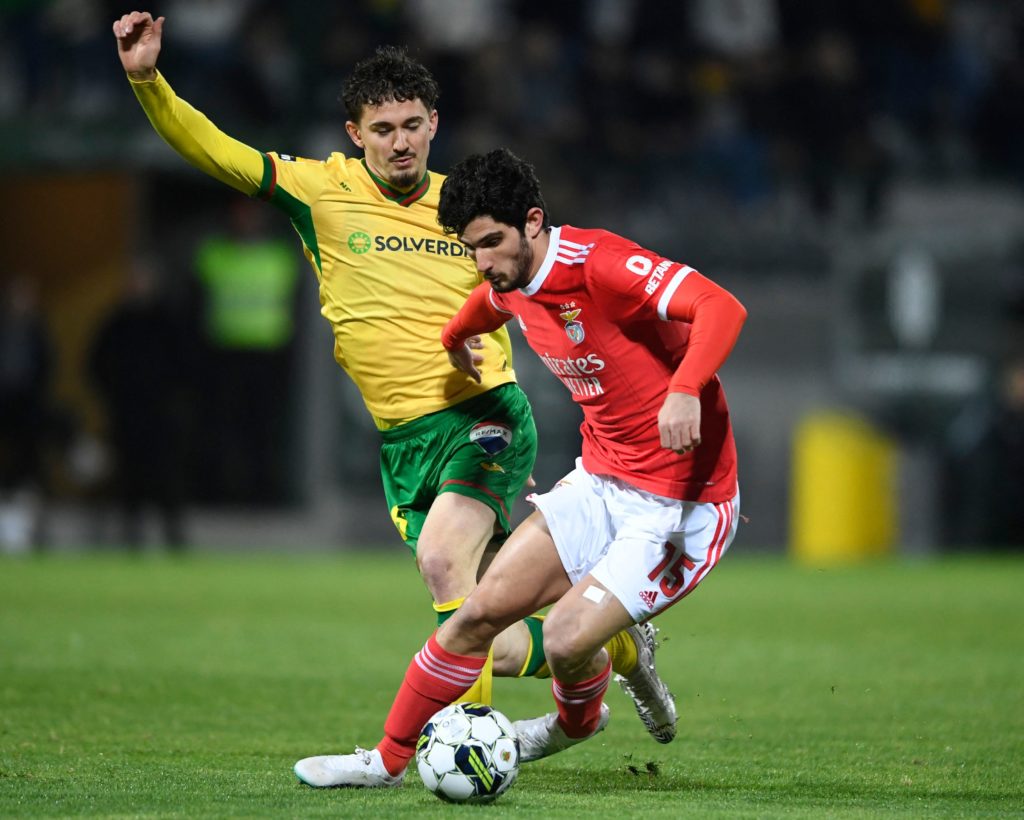 FBL-POR-LIGA-PACOS FERREIRA-BENFICA