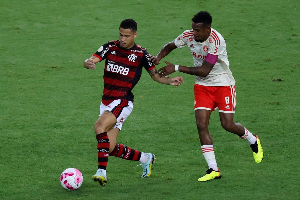 Flamengo v Internacional - Brasileirao 2022