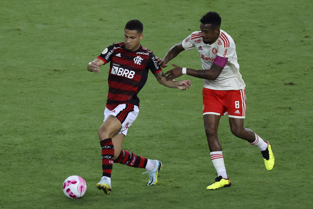 Flamengo v Internacional - Brasileirao 2022