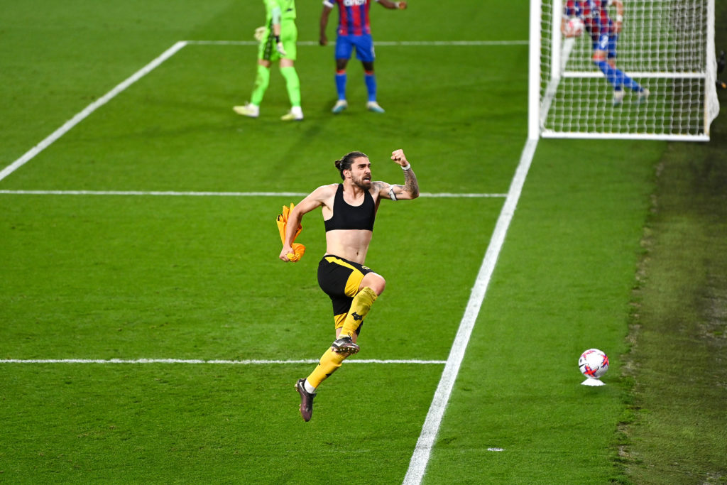 Wolverhampton Wanderers v Crystal Palace - Premier League