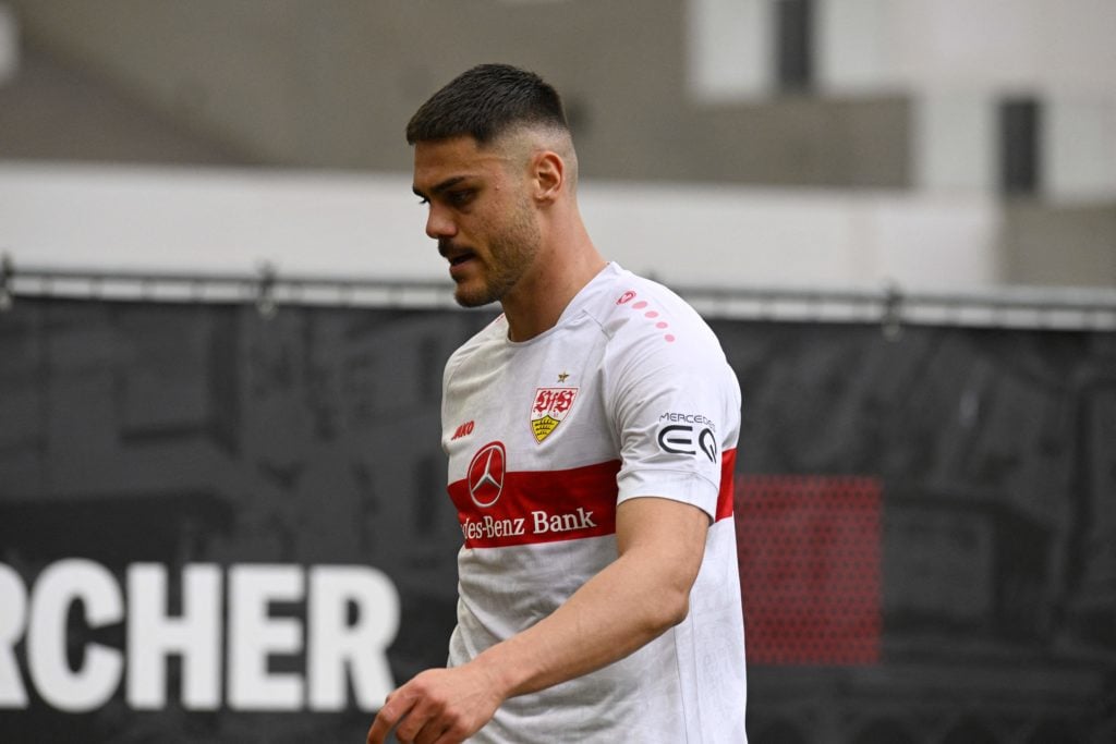 FBL-GER-BUNDESLIGA-STUTTGART-DORTMUND