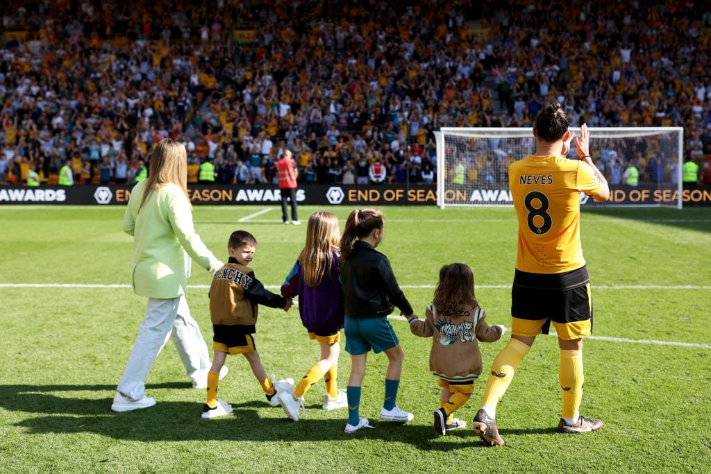 Wolverhampton Wanderers v Everton FC - Premier League