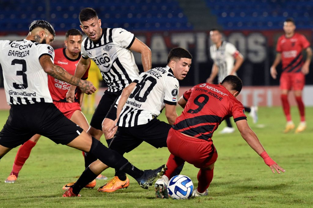 FBL-LIBERTADORES-LIBERTAD-PARANAENSE