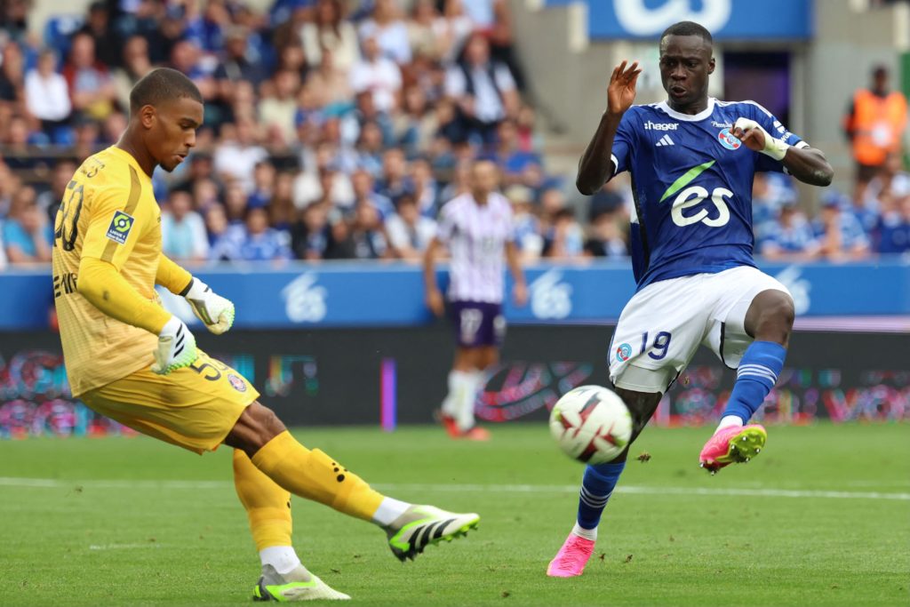 FBL-FRA-LIGUE1-STRASBOURG-TOULOUSE