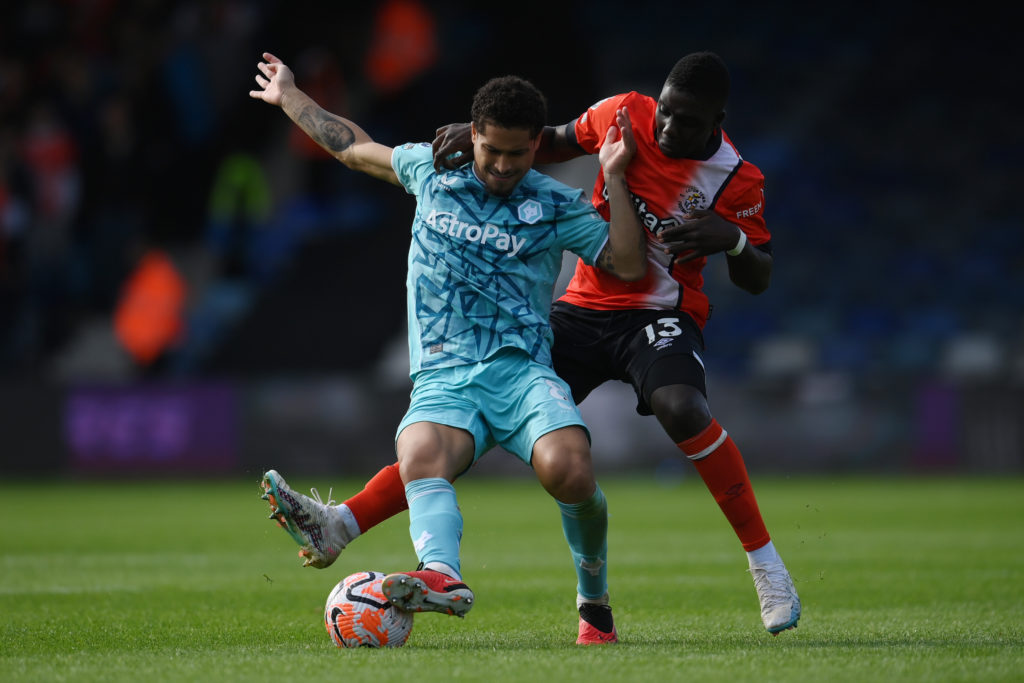 Luton Town v Wolverhampton Wanderers - Premier League
