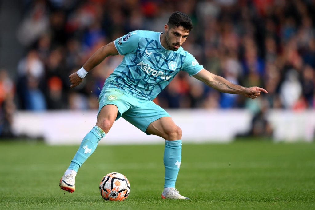 Luton Town v Wolverhampton Wanderers - Premier League