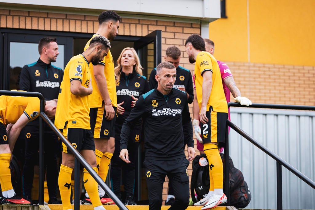 Wolverhampton Wanderers 2023/24 Squad Photo