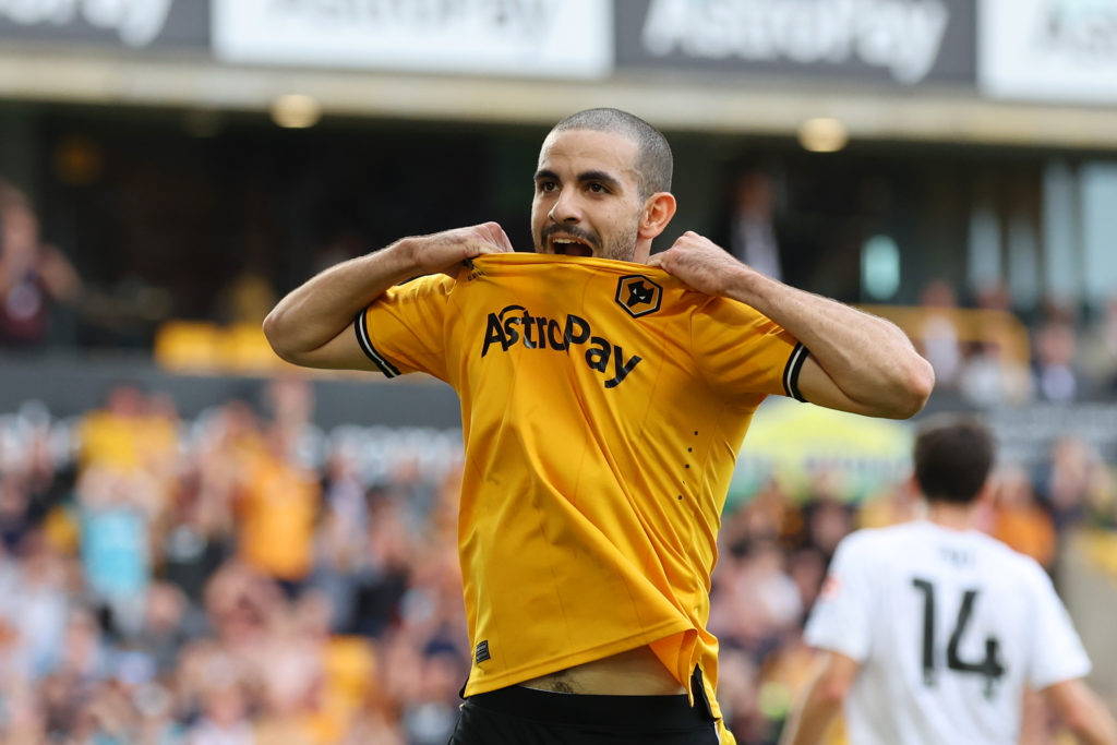 Wolverhampton Wanderers v Aston Villa - Premier League