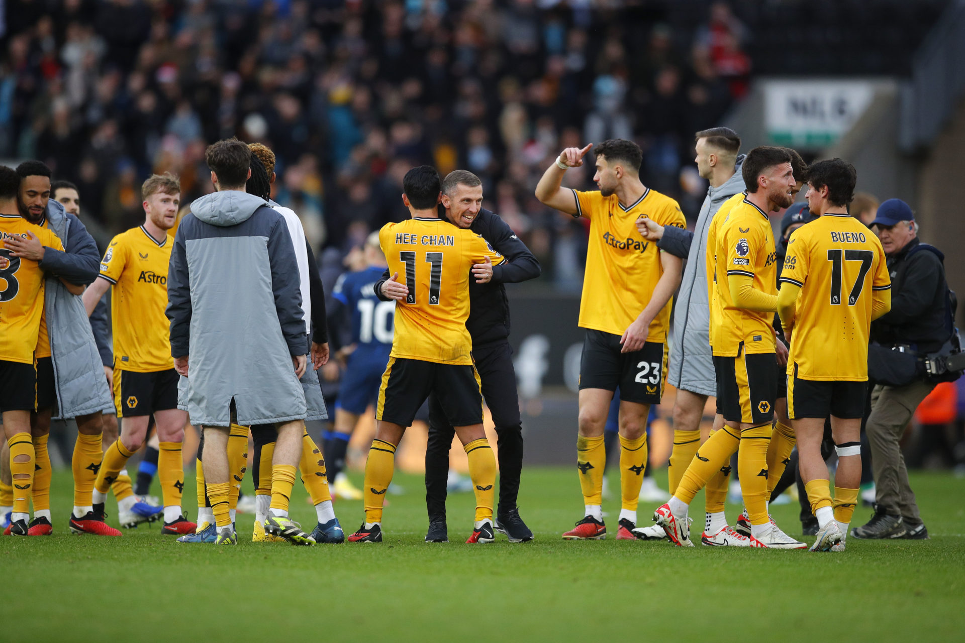 Rio Ferdinand and Jermaine Jenas hail Wolves manager Gary O'Neil