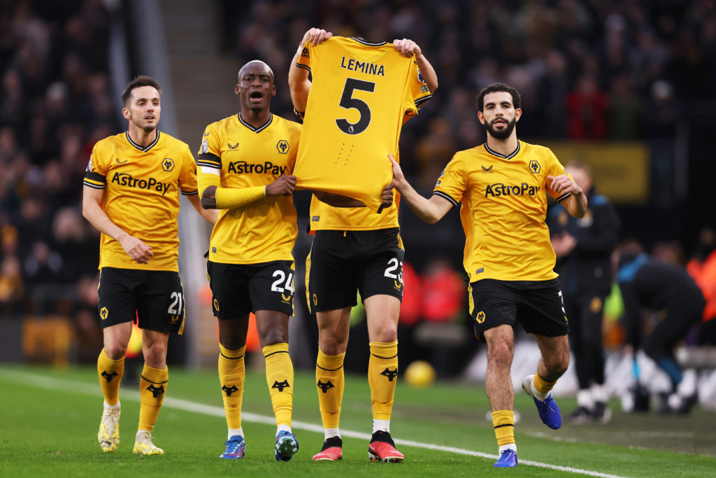 Wolverhampton Wanderers v Everton FC - Premier League