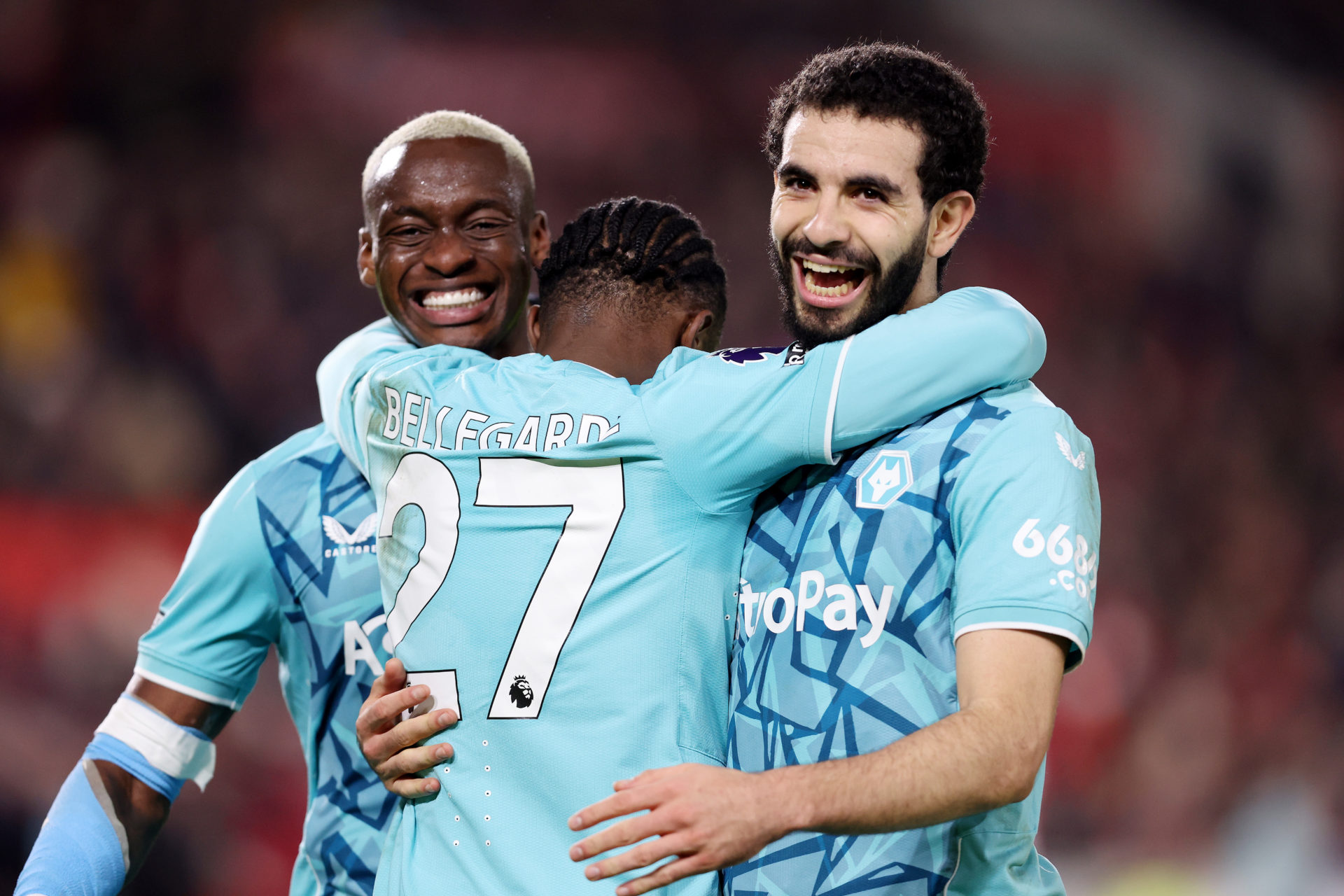 Rayan Ait-Nouri wows Wolves teammate Jean-Ricner Bellegarde after what he did for Algeria