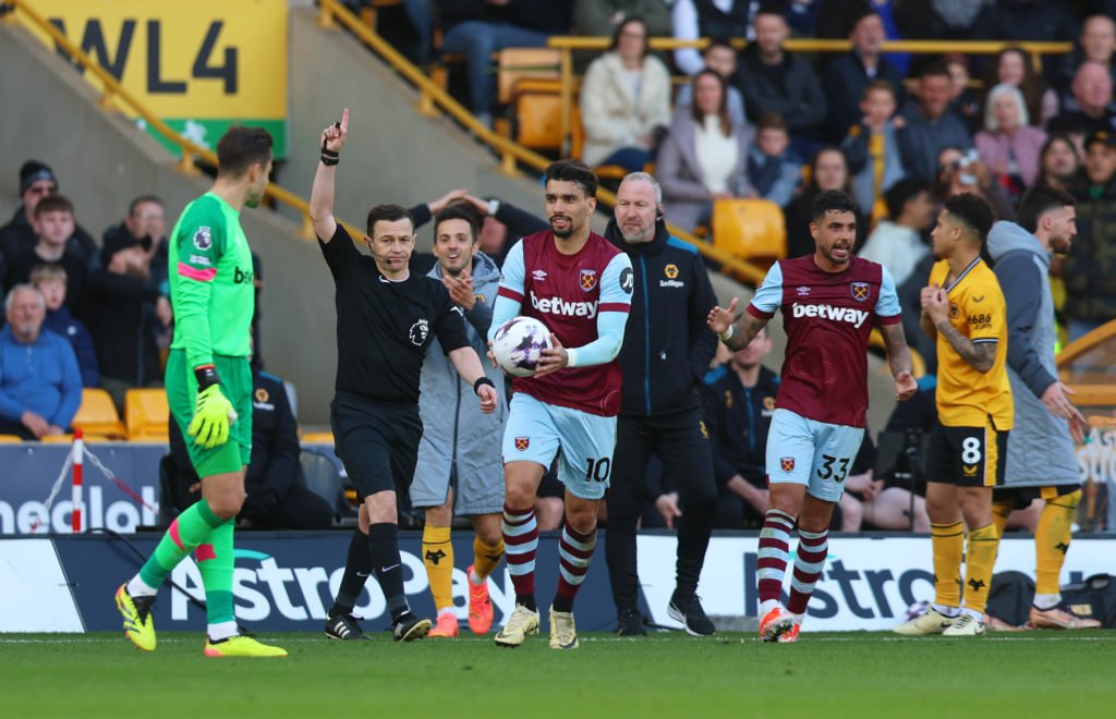 Wolverhampton Wanderers v West Ham United - Premier League