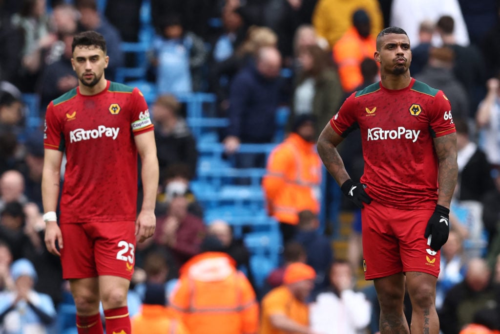 FBL-ENG-PR-MAN CITY-WOLVES