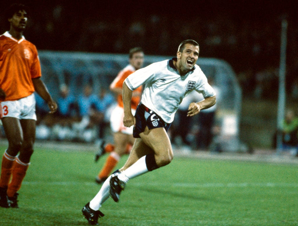 Steve Bull - Huyền Thoại Vàng Đen Hành Trình Lẫy Lừng Tại Wolves