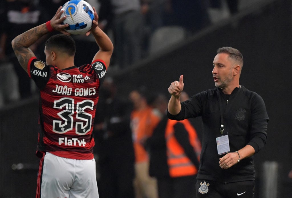 FBL-LIBERTADORES-CORINTHIANS-FLAMENGO