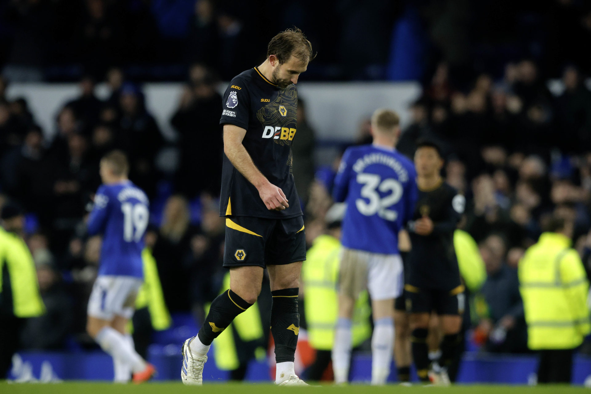 The woeful records Wolves broke in their humiliating defeat to Everton ...