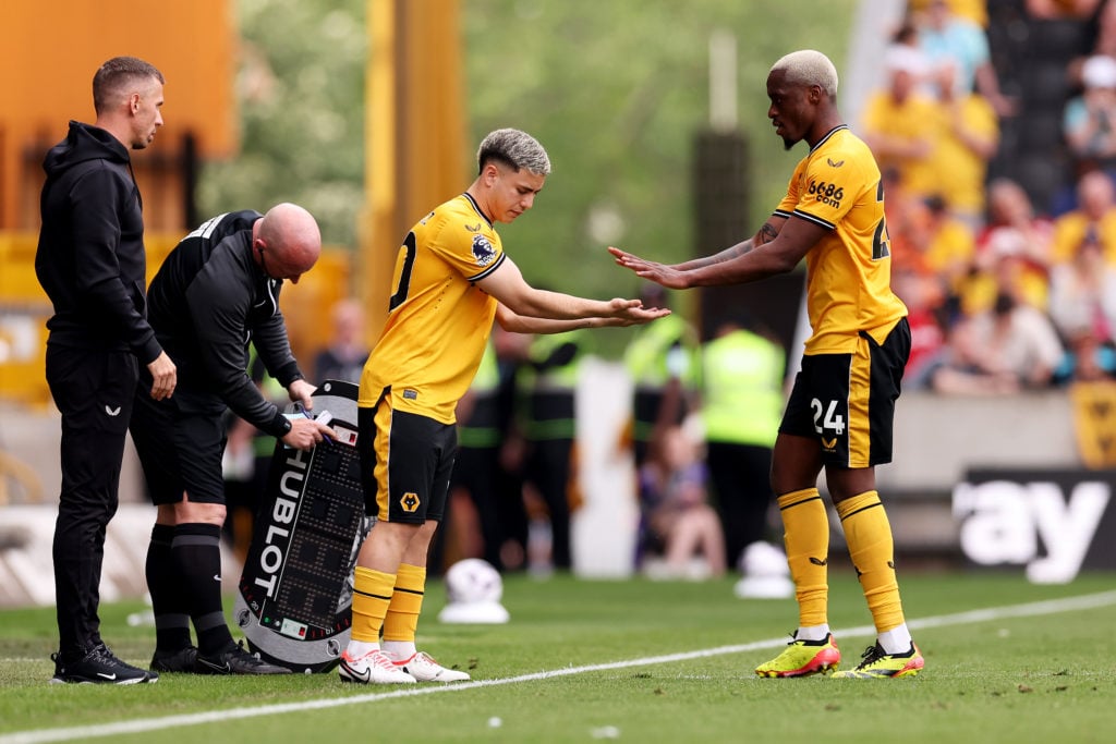 Wolverhampton Wanderers v Crystal Palace - Premier League