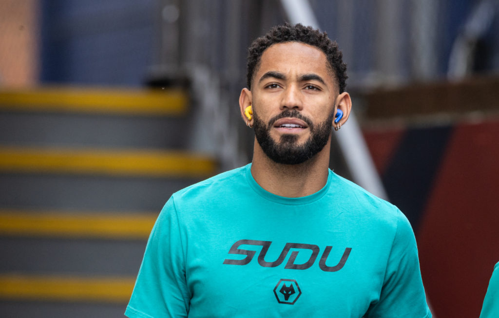 Matheus Cunha listens to music ahead of Crystal Palace FC vs Wolverhampton Wanderers FC in the Premier League