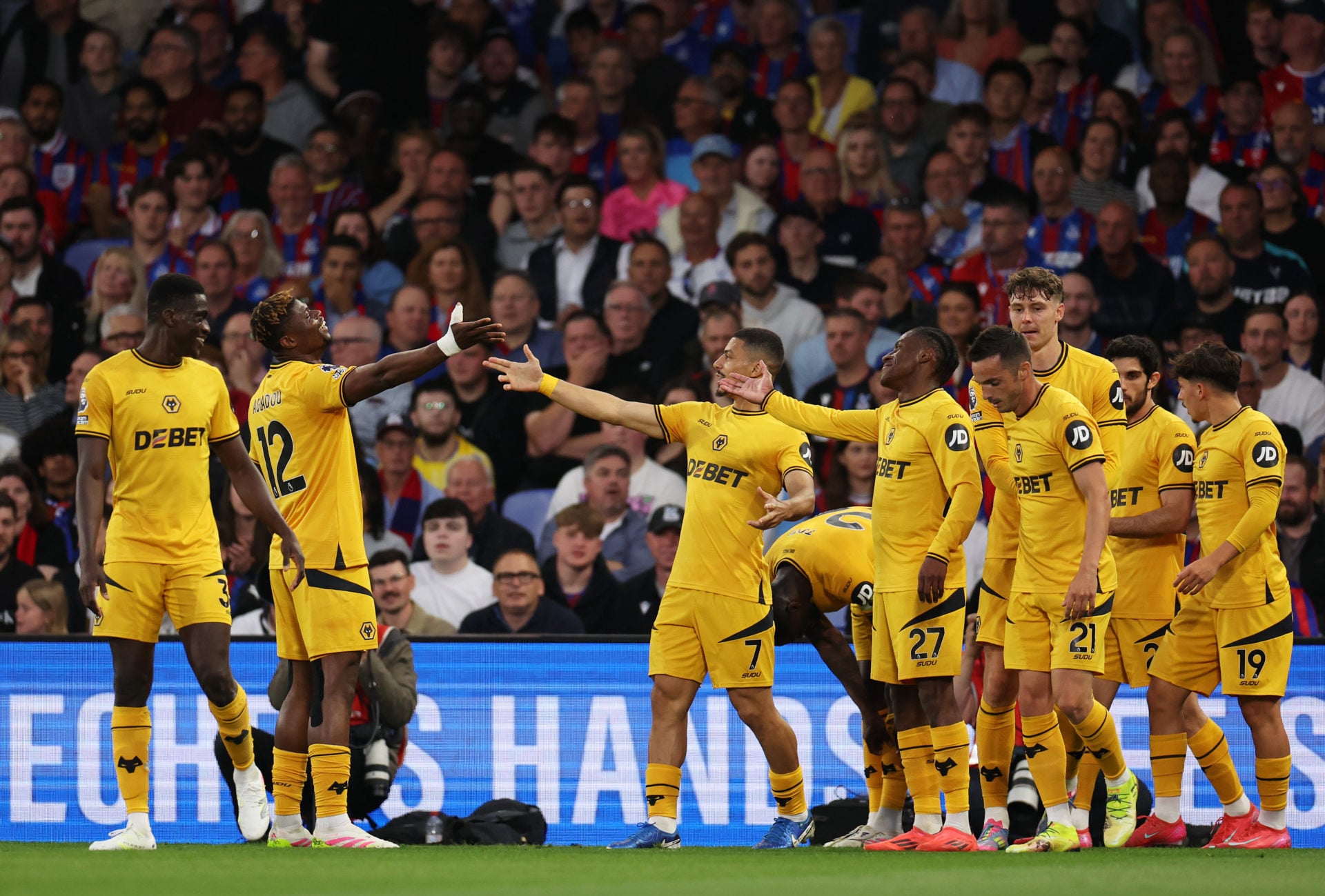 Wolves Injuries Wolves player admits he was ‘struggling’ with an injury vs Crystal Palace