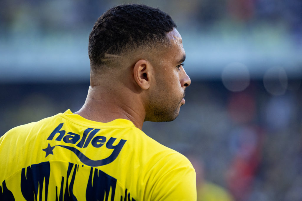 Fenerbahce-vs-Besiktas-Trendyol-Super-League