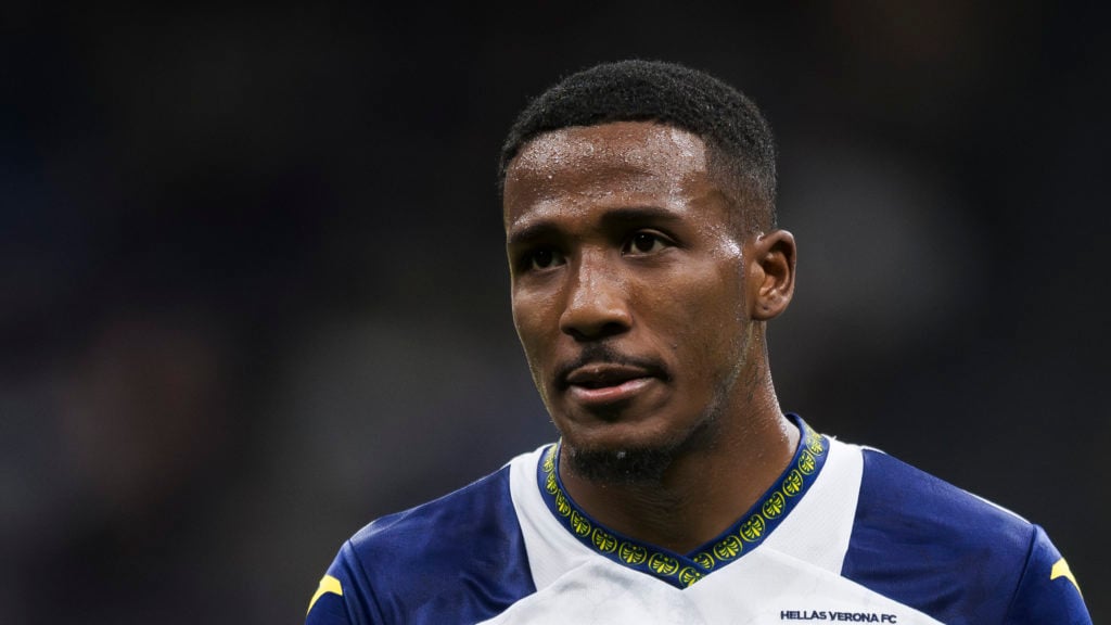 Jackson Tchatchoua playing for Hellas Verona.