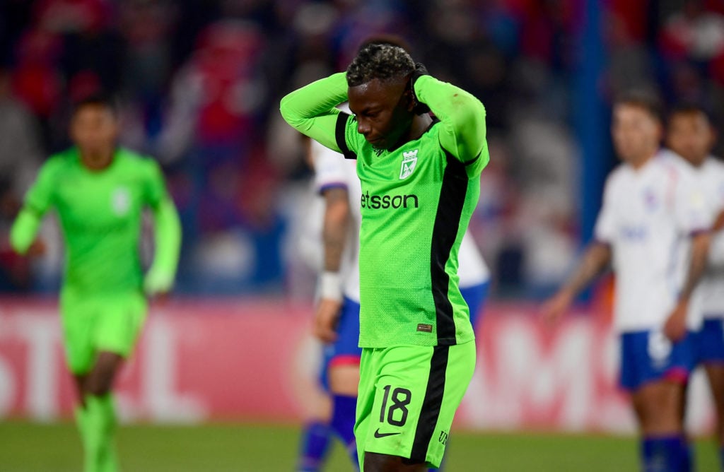 Marino Hinestroza looks on during Atletico Nacional clash against Nacional