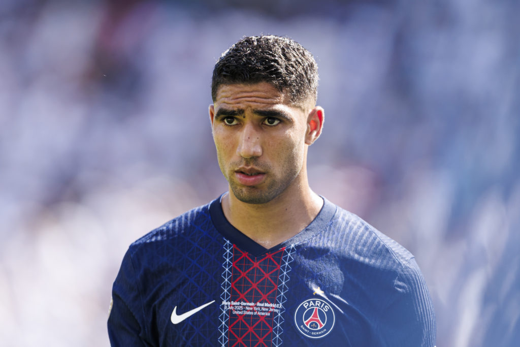 Achraf Hakimi playing for Paris Saint-Germain.