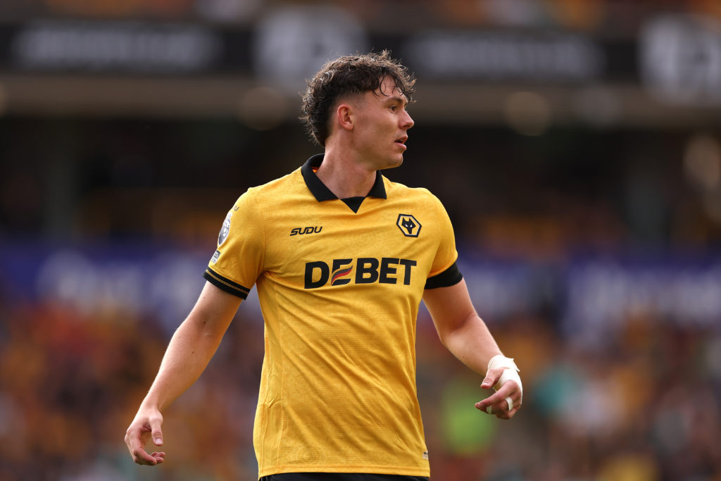 Jorgen Strand Larsen playing for Wolves.