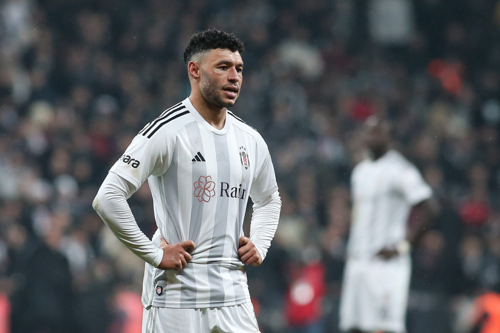 Alex Oxlade-Chamberlain in action for Besiktas