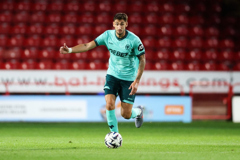 Santiago Bueno playing for Wolves against Lens.