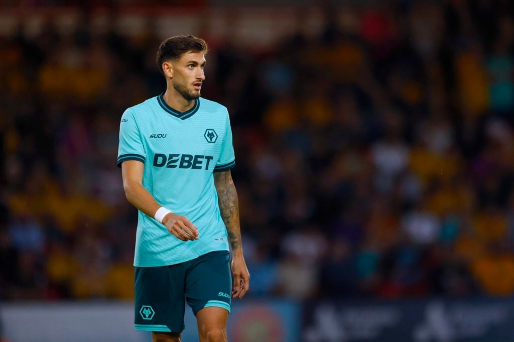 Santiago Bueno playing for Wolves.