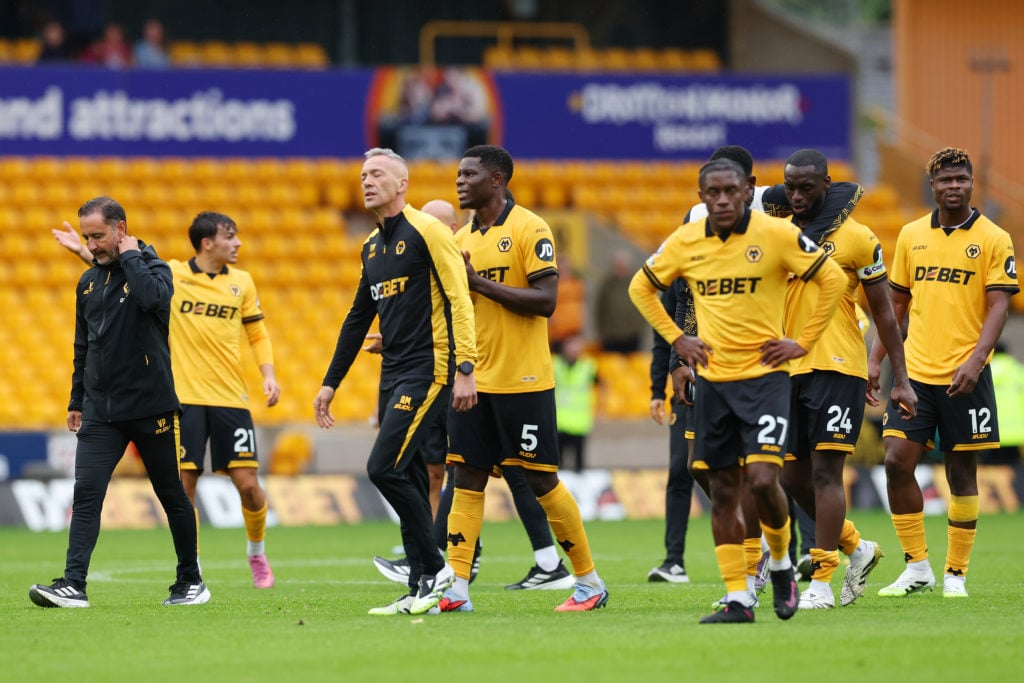 itor Pereira, Manager of Wolverhampton Wanderers, looks dejected after the team's defeat in the Premier League match between Wolverhampton Wanderers and Everton at Molineux