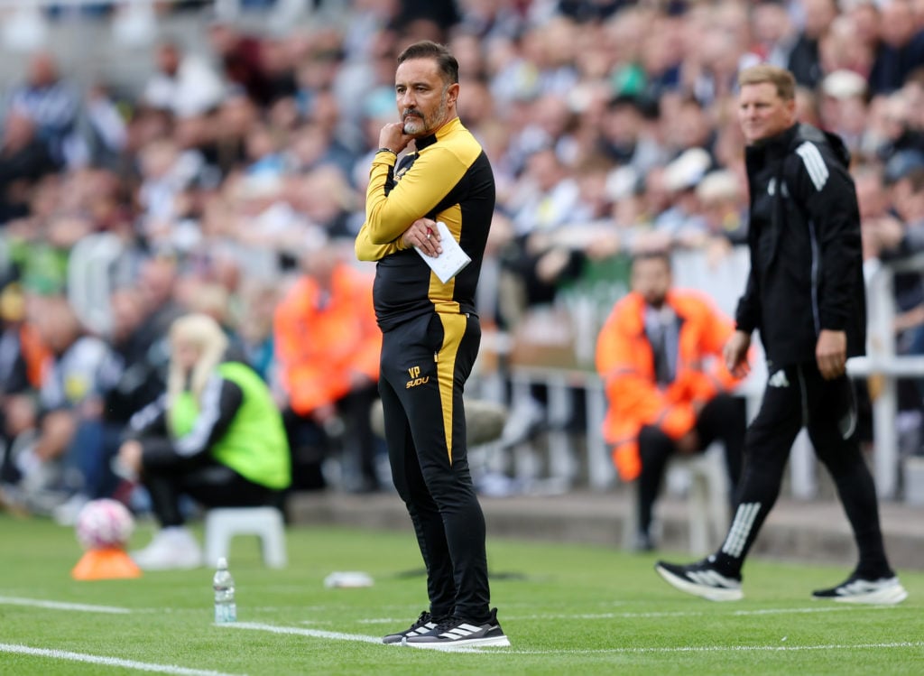 Vitor Pereira on the sidelines as Wolves manager with Eddie Howe in background