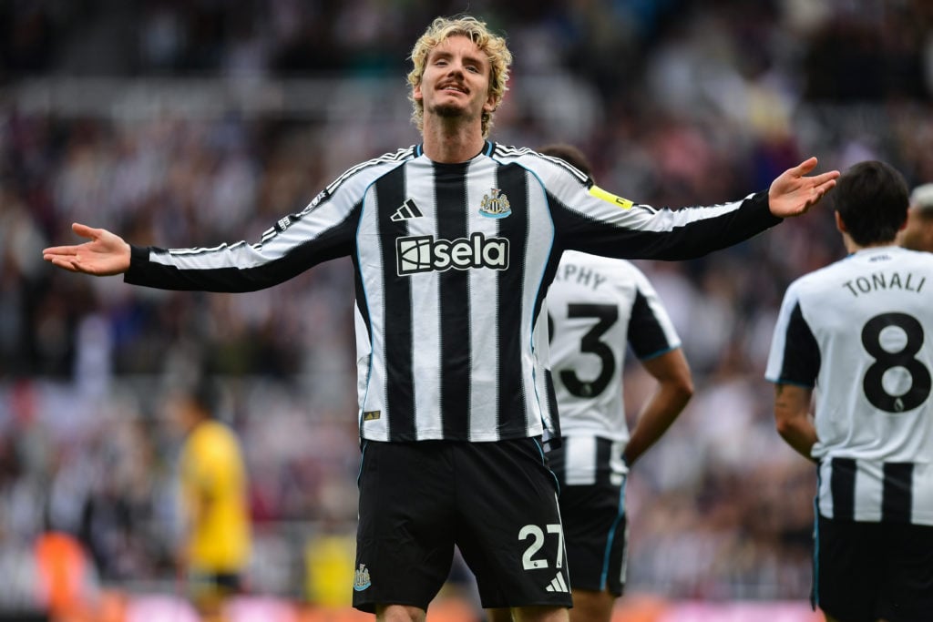 Newcastle United v Wolverhampton Wanderers - Premier League