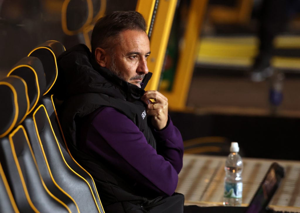 Vitor Pereira looks on from the dugout at Molineux.
